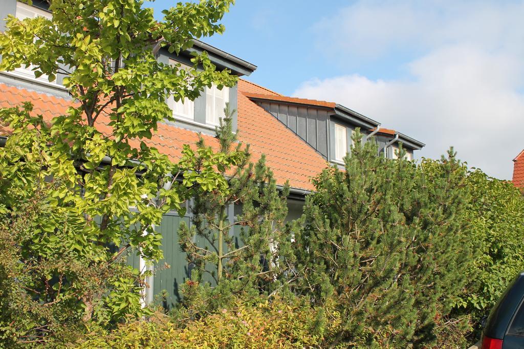 H.W.S. Hotel Der Wilde Schwan Sagard Bilik gambar