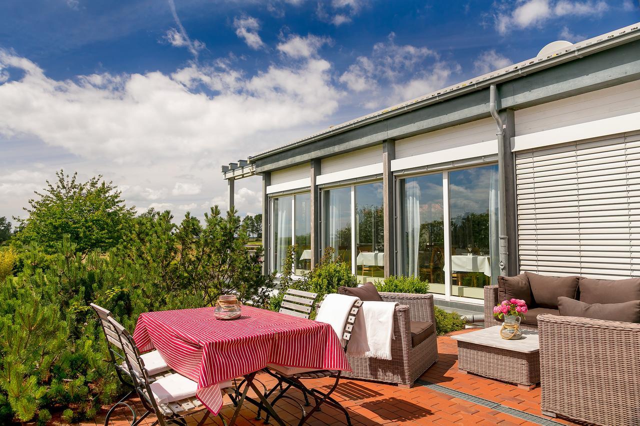 H.W.S. Hotel Der Wilde Schwan Sagard Luaran gambar