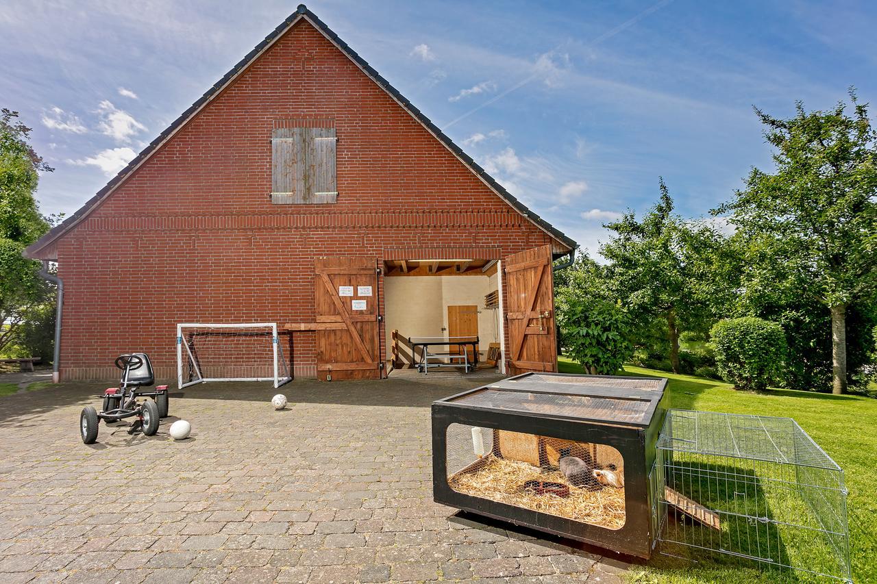 H.W.S. Hotel Der Wilde Schwan Sagard Luaran gambar